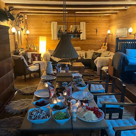 Zaehringer Huette Holiday home Menzenschwand