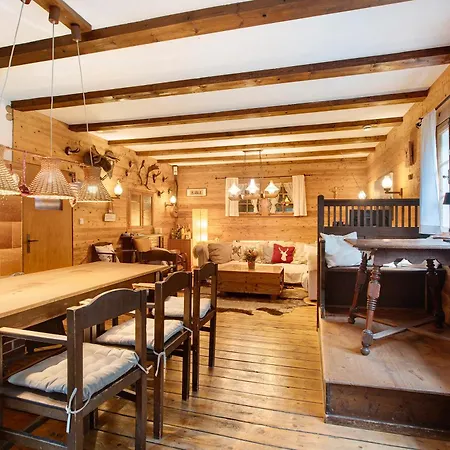 펜션 Zaehringer Huette *